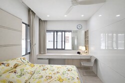 Sturdee Road (D8), Terrace #533417981